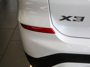 2021Ŀ xDrive28i Ab ^