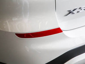 2021Ŀ xDrive28i Ab ^