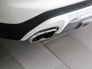 2021Ŀ xDrive28i Ab ^