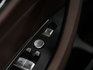 2021Ŀ xDrive28i Ab g