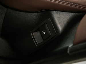 2021Ŀ xDrive28i Ab g