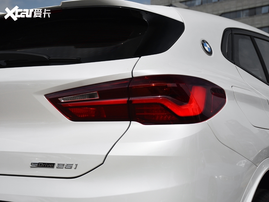 2021RX2 sDrive25i M\b