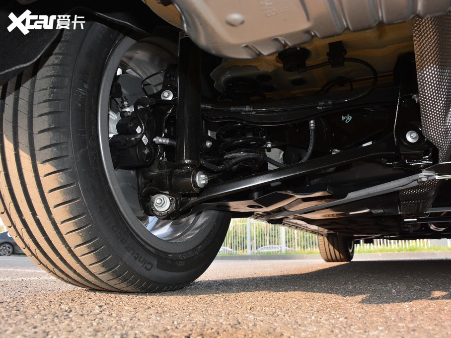 2021RX2 sDrive25i IM\b