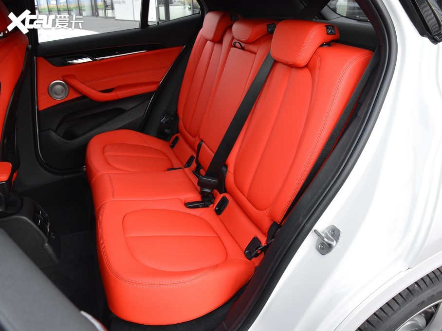 2021RX2 sDrive25i I(lng)M\(yn)b