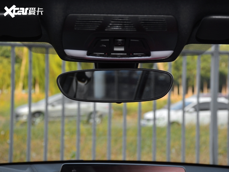 2021RX2 sDrive25i IM\b