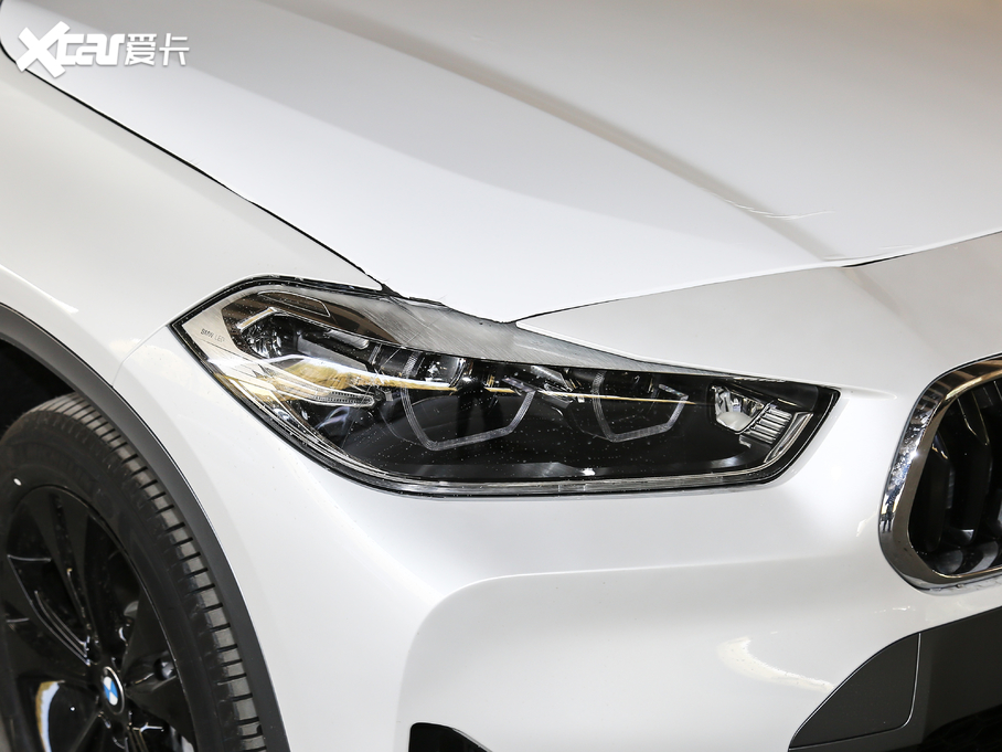 2021RX2 sDrive20i MԽҰb