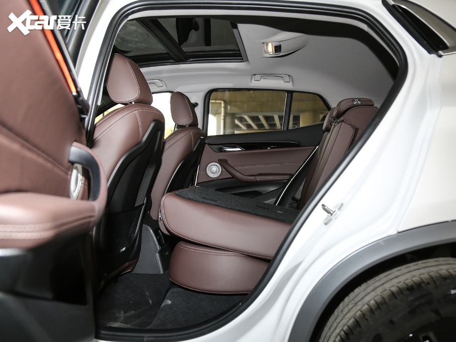 2021RX2 sDrive20i MԽҰb