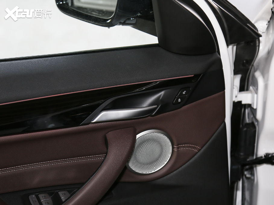 2021RX2 sDrive20i MԽҰb