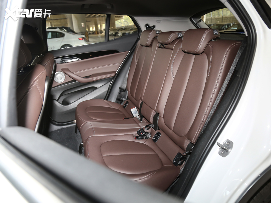 2021RX2 sDrive20i MԽҰb