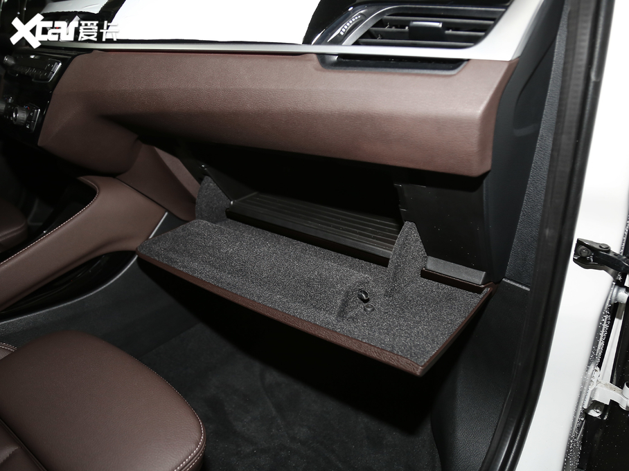 2021RX2 sDrive20i MԽҰb