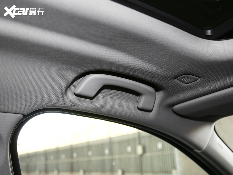 2021RX2 sDrive20i MԽҰb