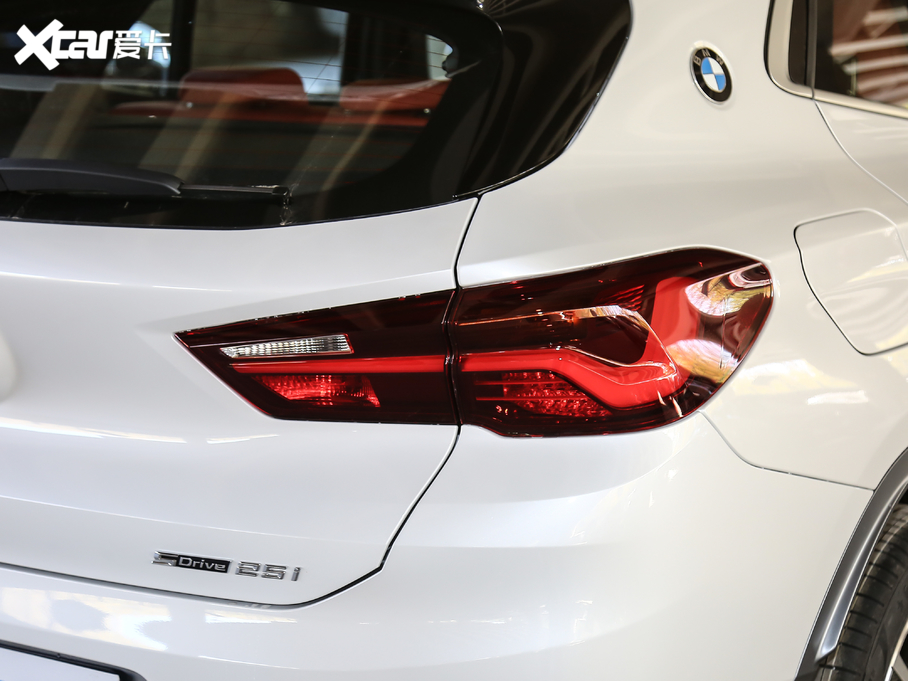 2021RX2 sDrive25i MԽҰb