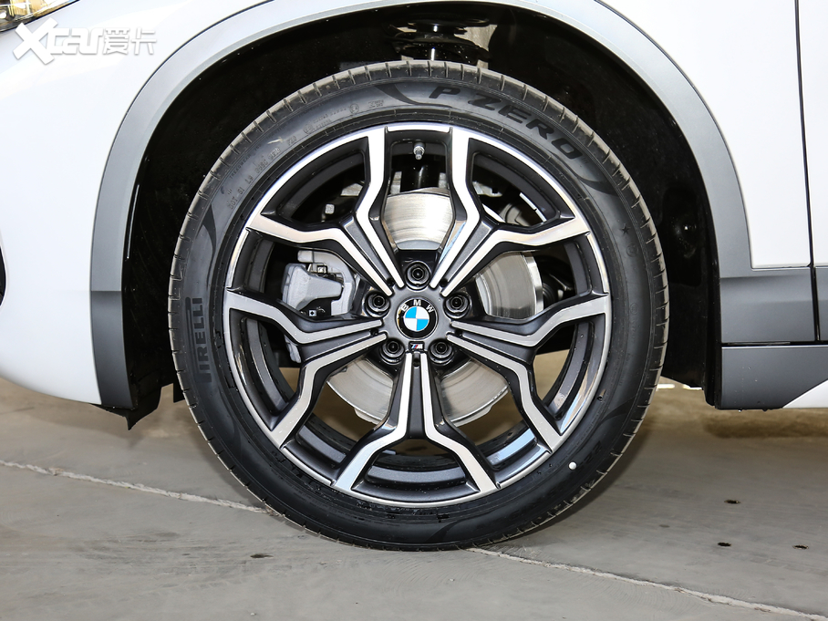 2021RX2 sDrive25i MԽҰb