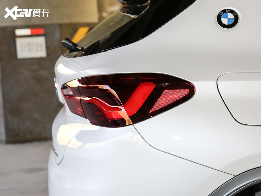 2021RX2 sDrive25i MԽҰb