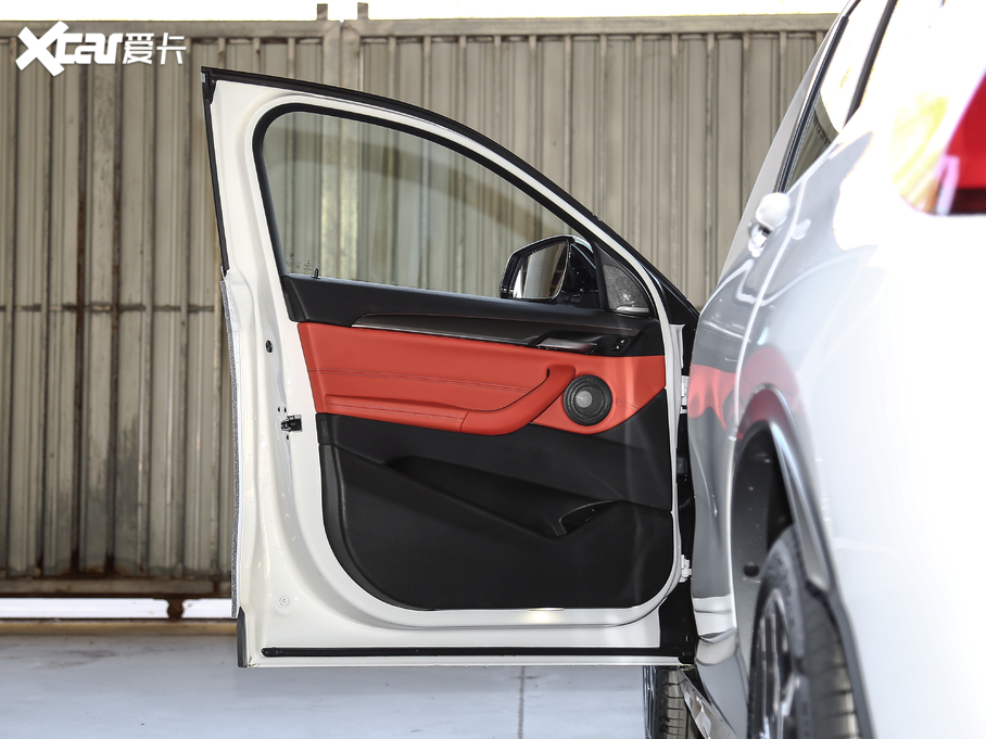 2021RX2 sDrive25i MԽҰb