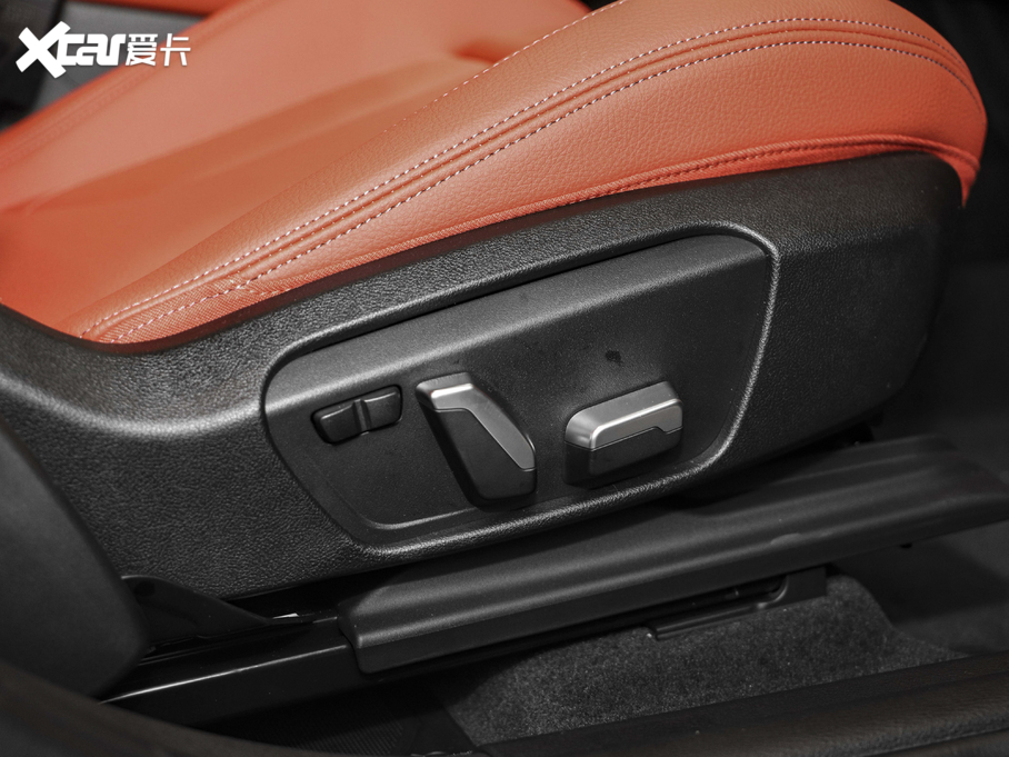 2021RX2 xDrive25i MԽҰb