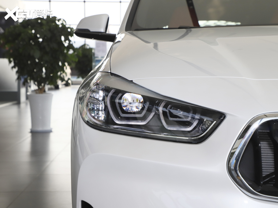 2021RX2 xDrive25i M\(yn)(dng)b