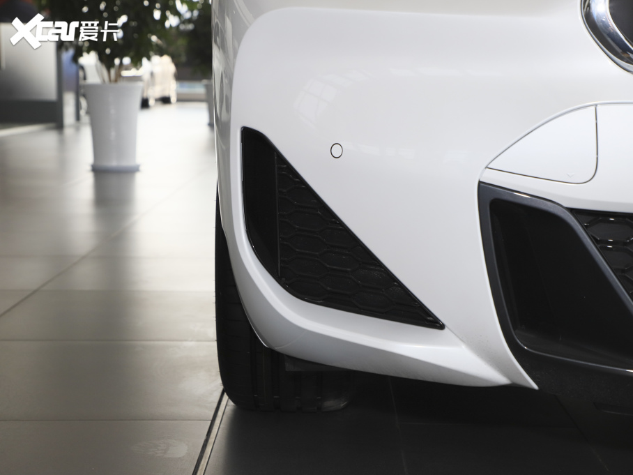 2021RX2 xDrive25i M\b