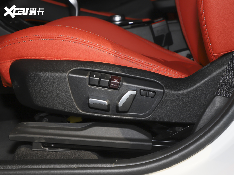 2021RX2 xDrive25i M\(yn)(dng)b