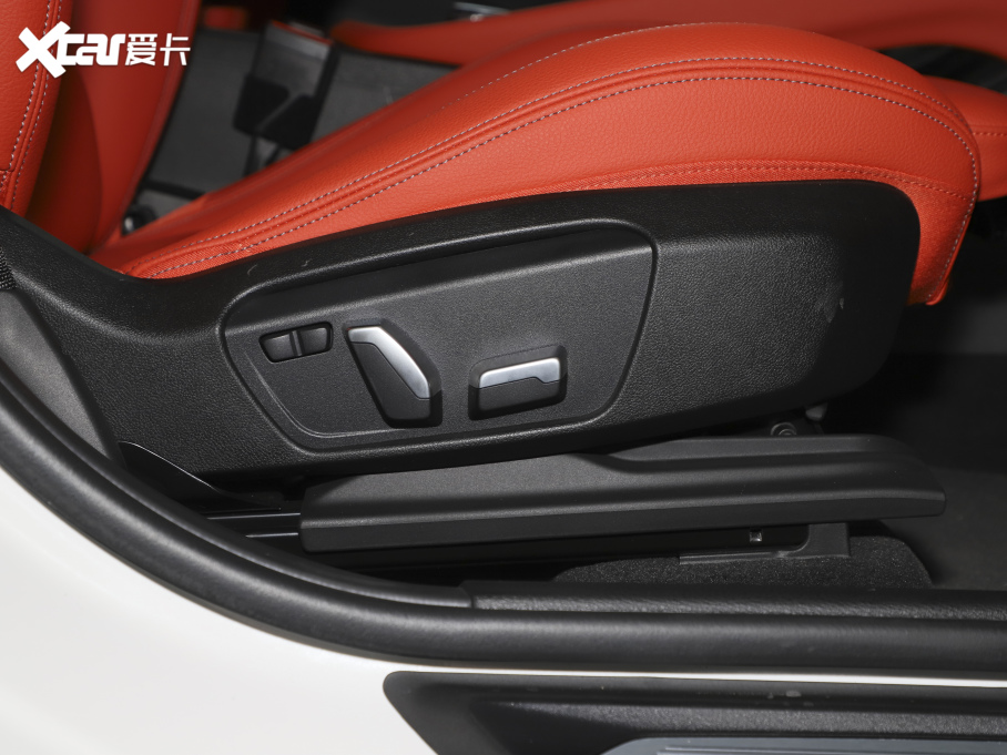 2021RX2 xDrive25i M\b