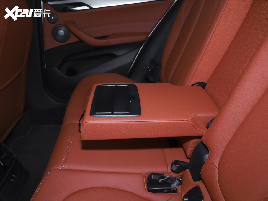 2021RX2 xDrive25i M\b