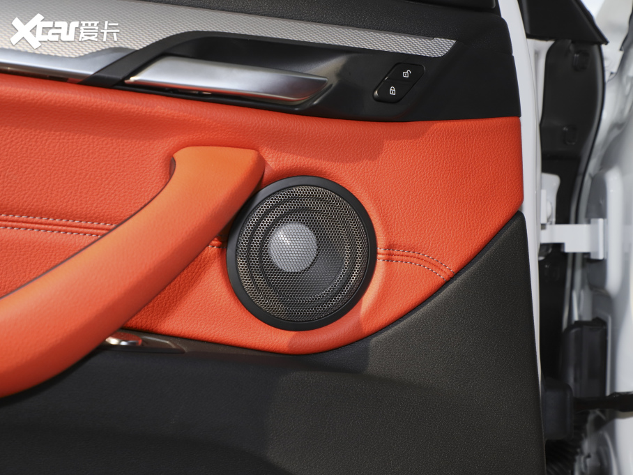 2021RX2 xDrive25i M\b