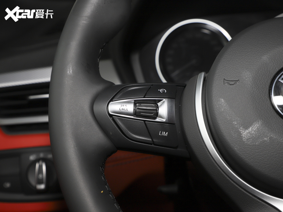 2021RX2 xDrive25i M\b