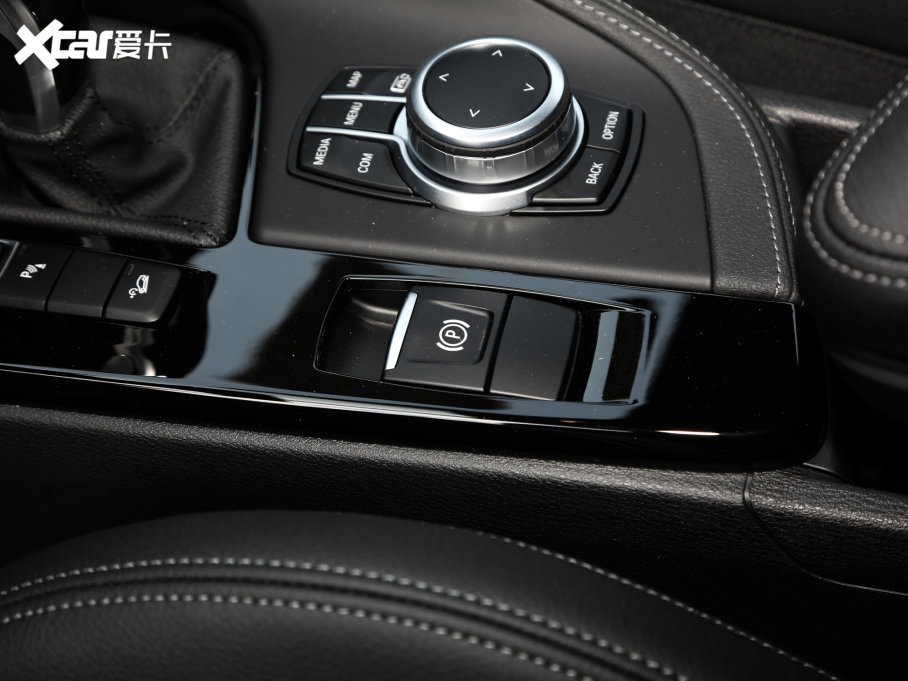 2021RX2 xDrive25i M\b