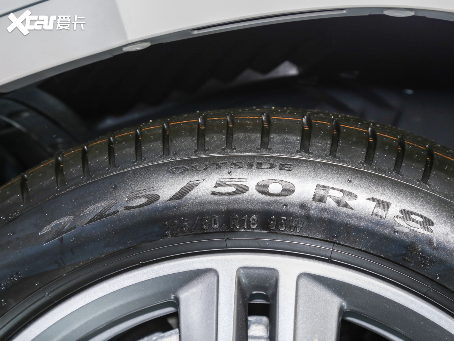 2021RX2 Ŀ sDrive25i M\b