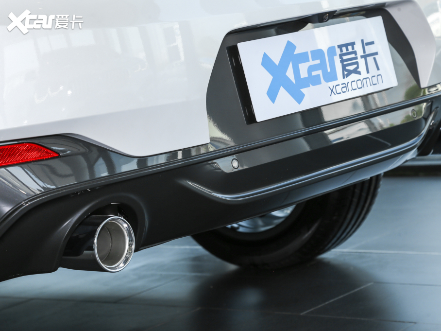 2021RX2 Ŀ sDrive25i M\b