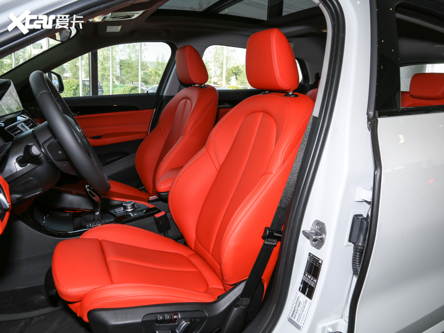 2021RX2 Ŀ sDrive25i M\b