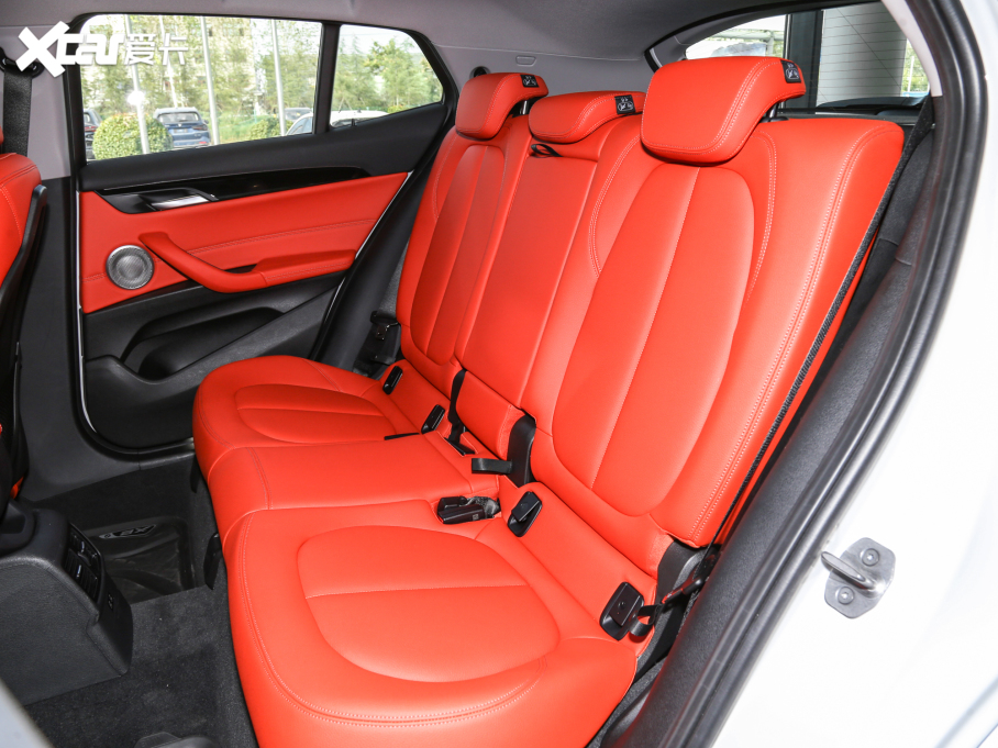 2021RX2 Ŀ sDrive25i M\b