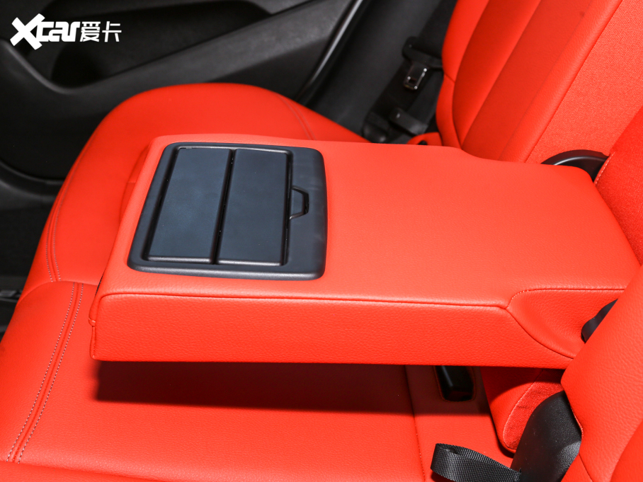 2021RX2 Ŀ sDrive25i M\b