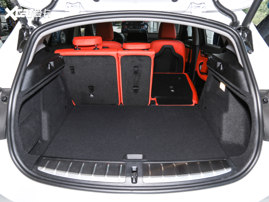 2021RX2 Ŀ sDrive25i M\b