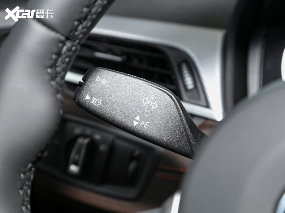 2021RX2 Ŀ xDrive25i ҹ