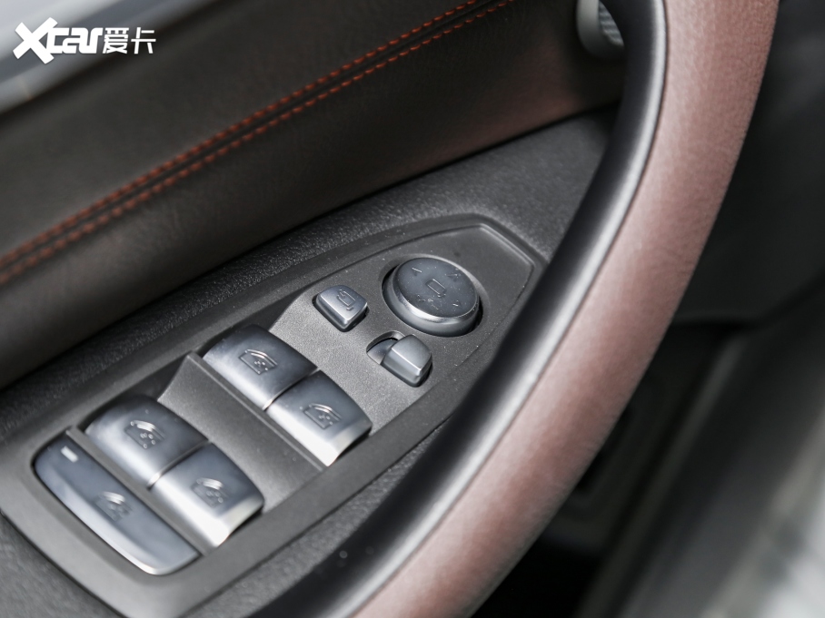 2021RX2 Ŀ xDrive25i ҹ