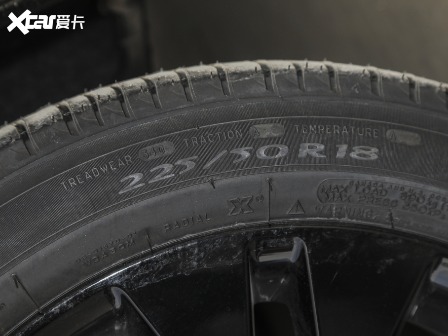 2021RX2 Ŀ sDrive25i MԽҰb