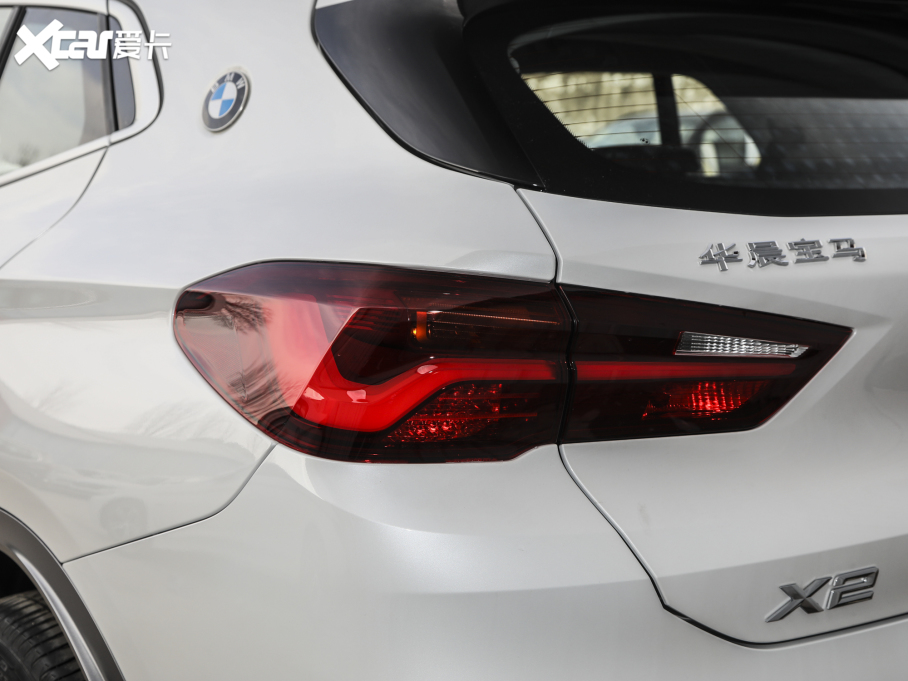 2021RX2 Ŀ sDrive25i MԽҰb