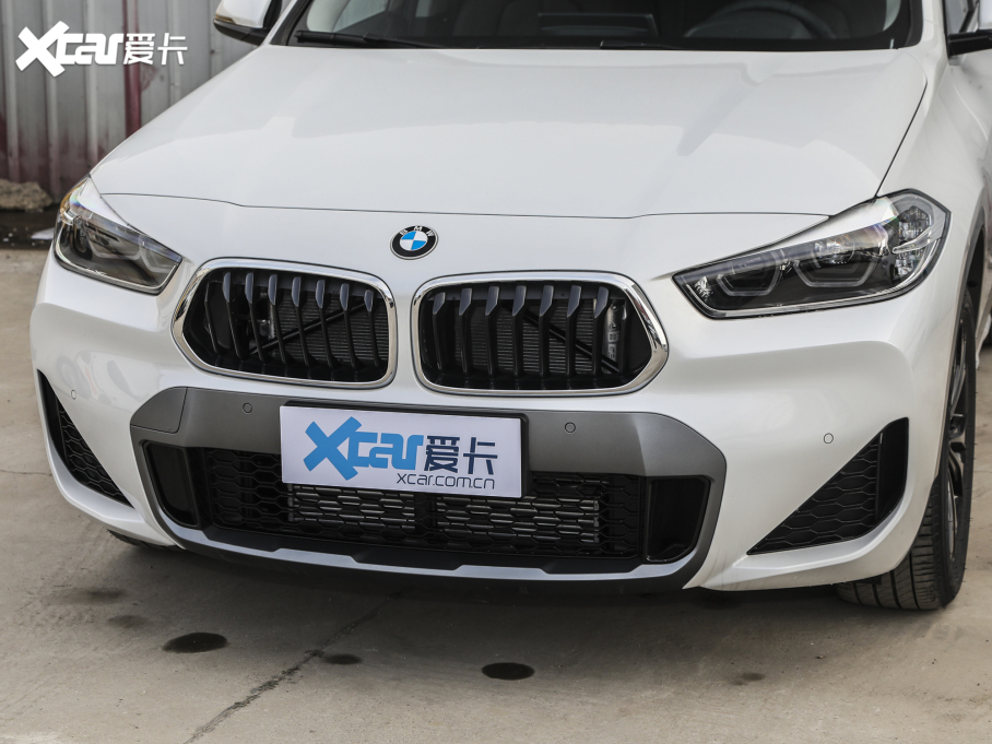 2021RX2 Ŀ sDrive25i MԽҰb