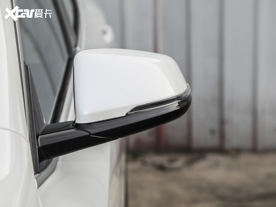 2021RX2 Ŀ sDrive25i MԽҰb