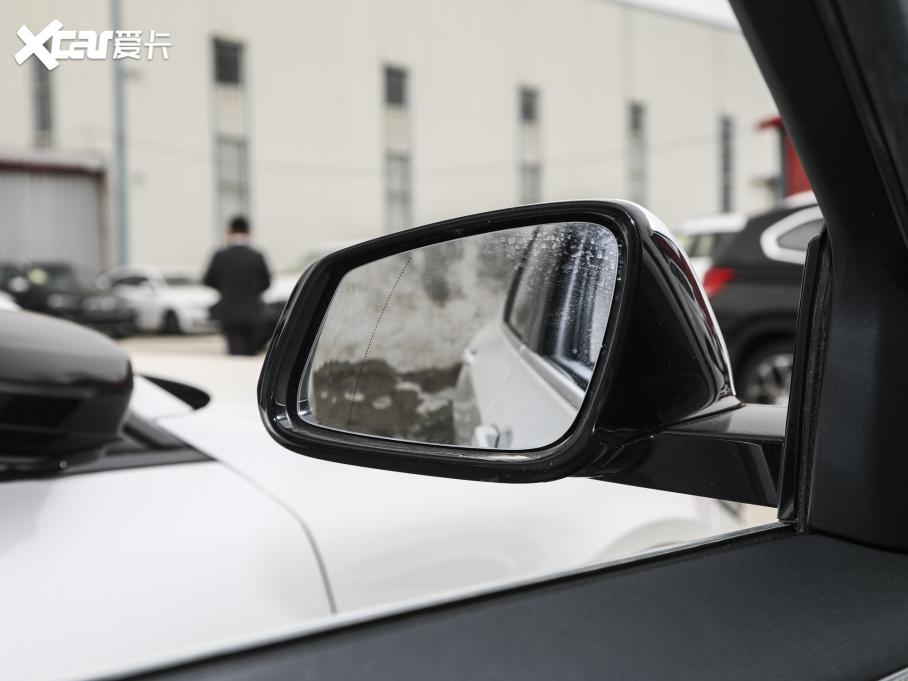 2021RX2 Ŀ sDrive25i MԽҰb