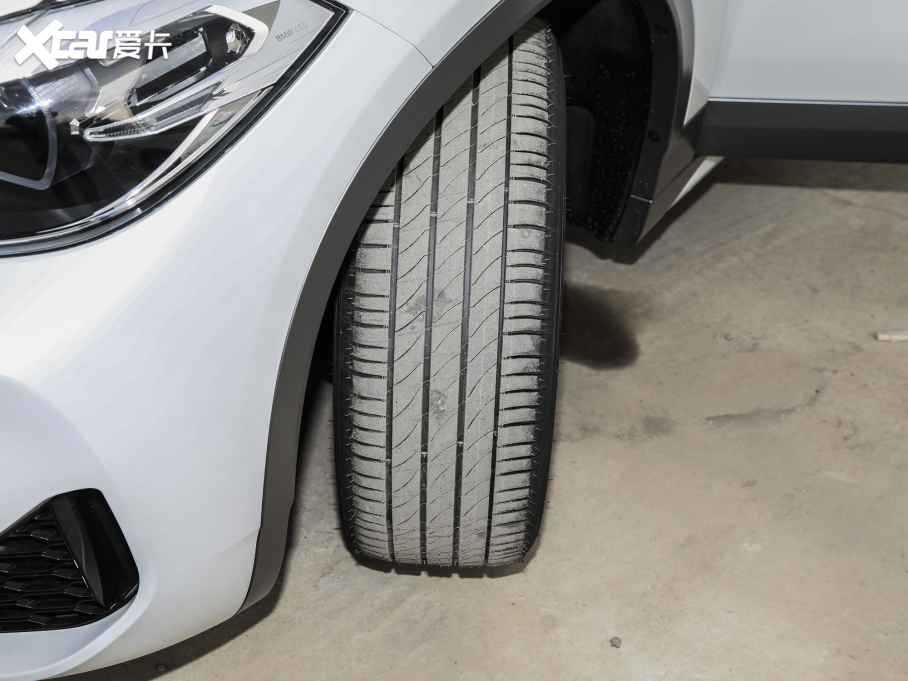 2021RX2 Ŀ sDrive25i MԽҰb