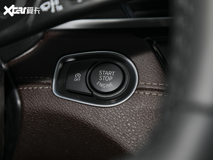 2021RX2 Ŀ sDrive25i MԽҰb