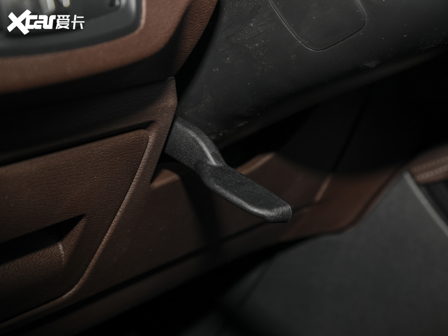 2021RX2 Ŀ sDrive25i MԽҰb