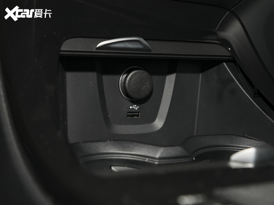 2021RX2 Ŀ sDrive25i MԽҰb