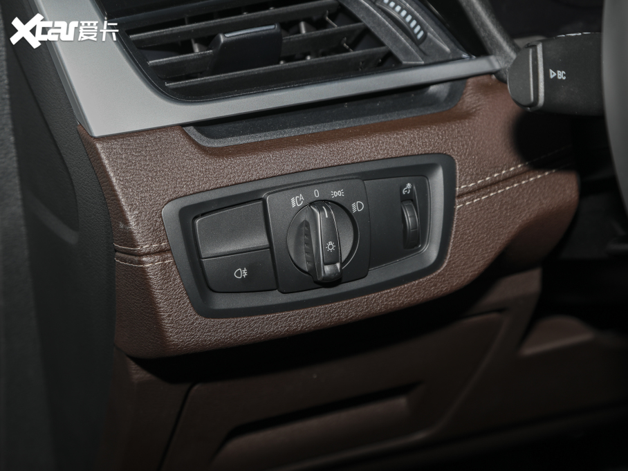 2021RX2 Ŀ sDrive25i MԽҰb