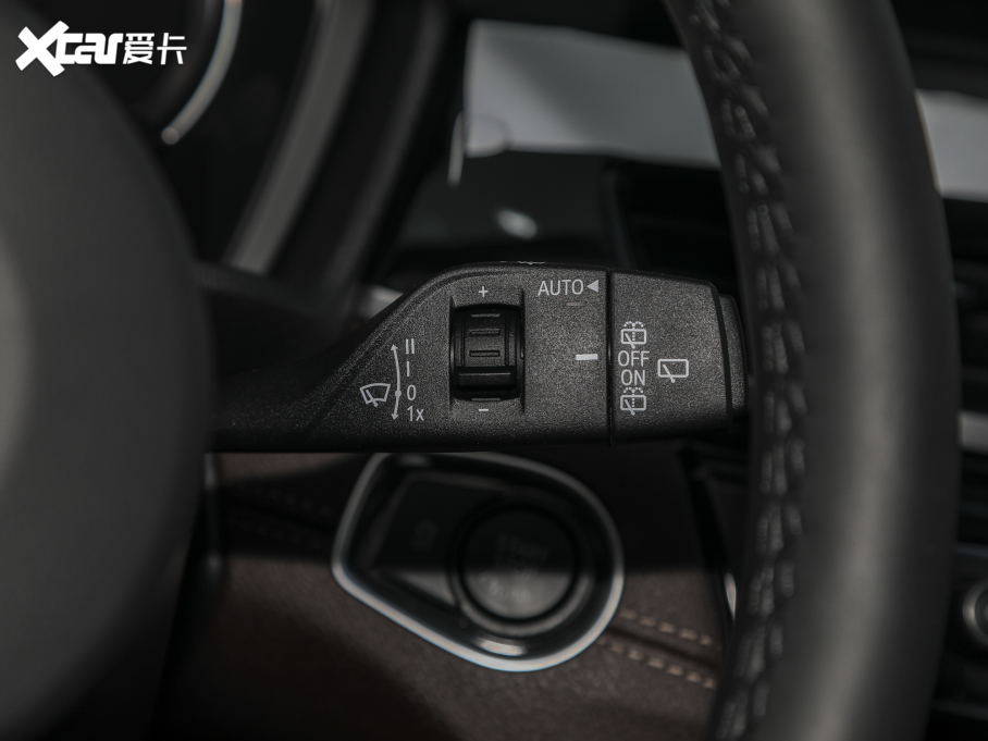 2021RX2 Ŀ sDrive25i MԽҰb