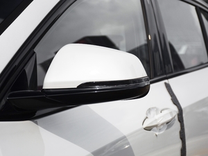 2021sDrive25i M\(yn)(dng)b (x)(ji)^