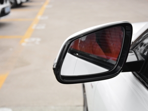 2021sDrive25i M\(yn)(dng)b (x)(ji)^