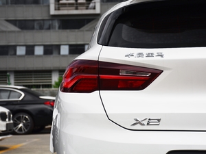 2021sDrive25i M\(yn)(dng)b (x)(ji)^